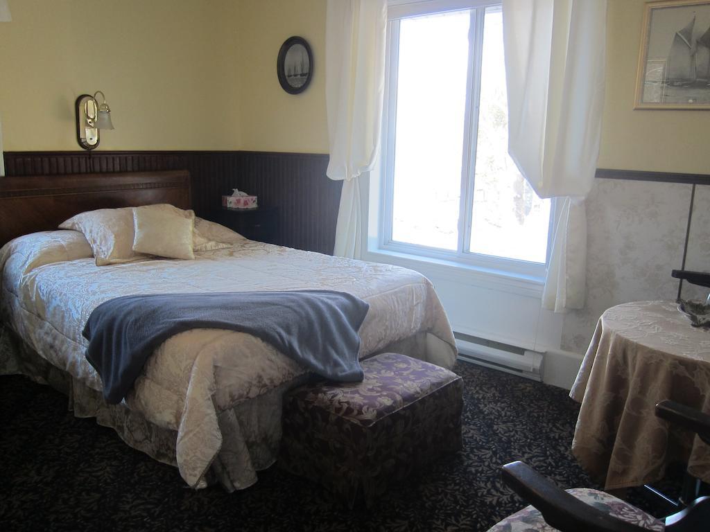 Salmon River Country Inn Head of Jeddore Kamer foto